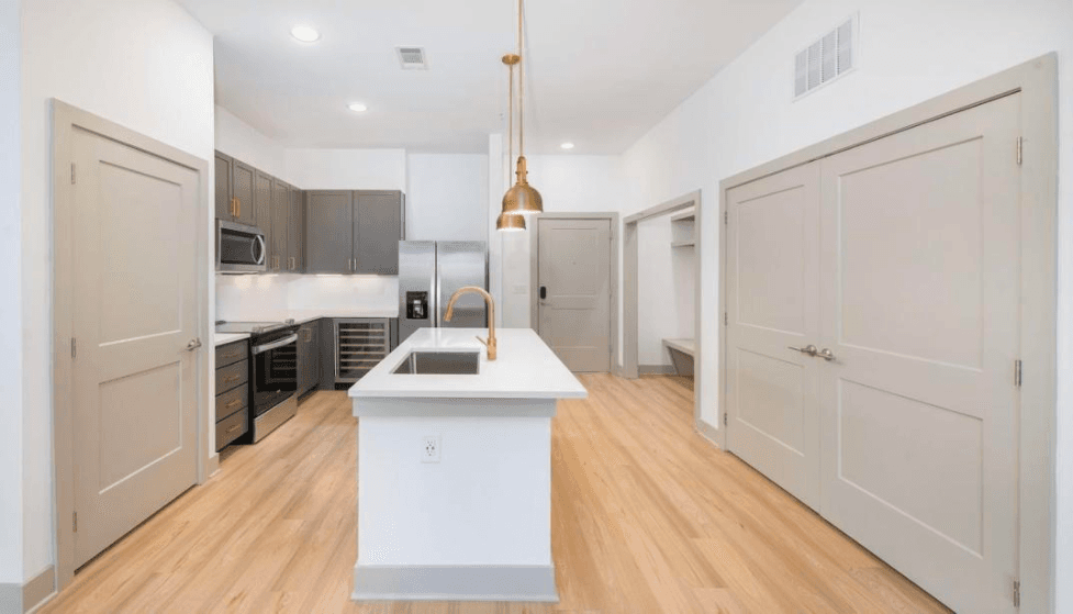 Fourth-floor kitchen